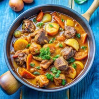 мясное рагу с шампиньонами