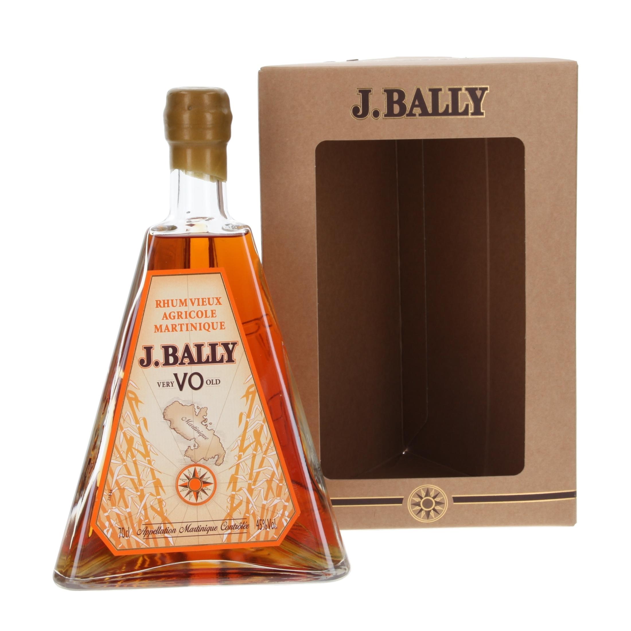 Ром J.Bally Pyramid Rhum VO 700 ml